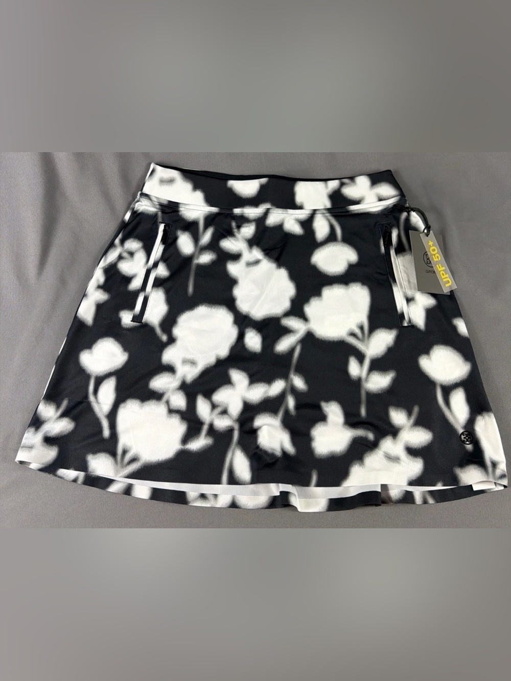 G/FORE G4 Womens Golf Skort Blur Floral Print Small Onyx Polyester MSRP $155